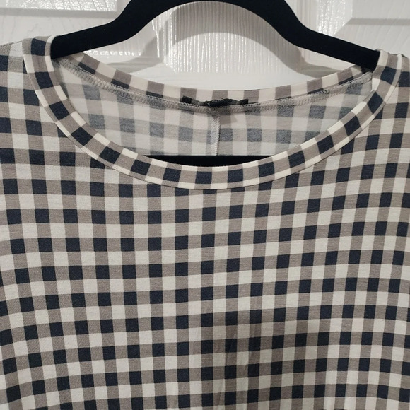 Lane Bryant Black and White Gingham Swing Tee Tank in Size 26/28 4X - Picture 3 of 9